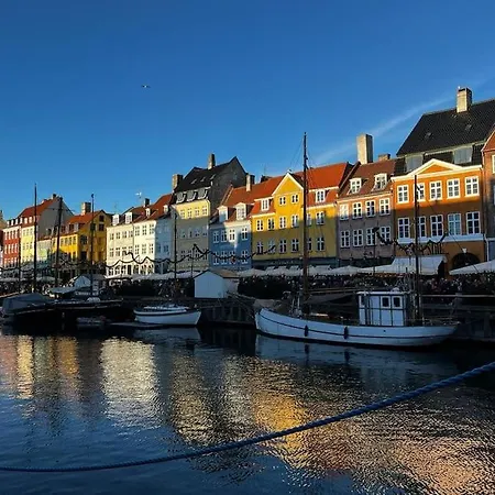아파트 Charmerende Ved Nyhavn 1 Sal 코펜하겐