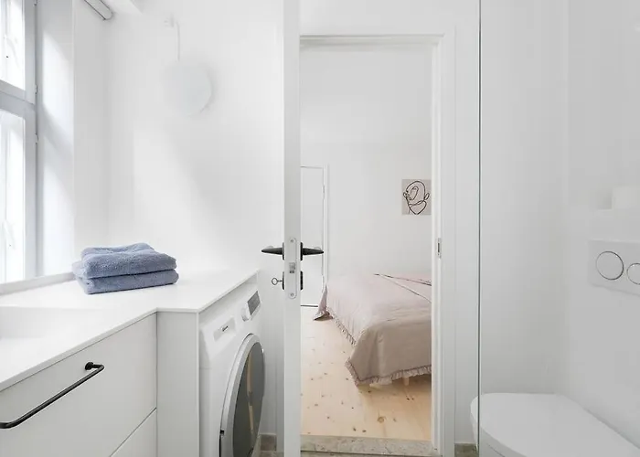 Charmerende Ved Nyhavn 1 Sal *