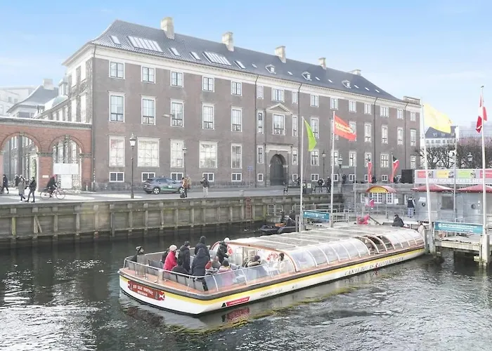 Daire Charmerende Ved Nyhavn 1 Sal Kopenhag