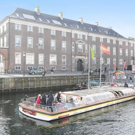Daire Charmerende Ved Nyhavn 1 Sal Kopenhag